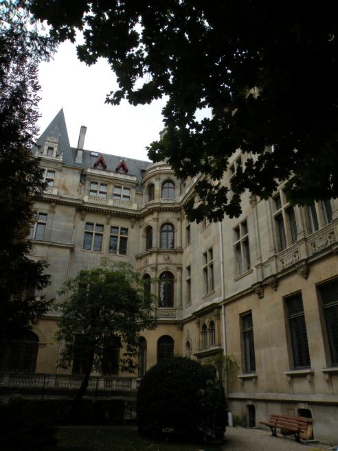  immeuble où fut fondée l'Alliance Française le 21 juillet 1883